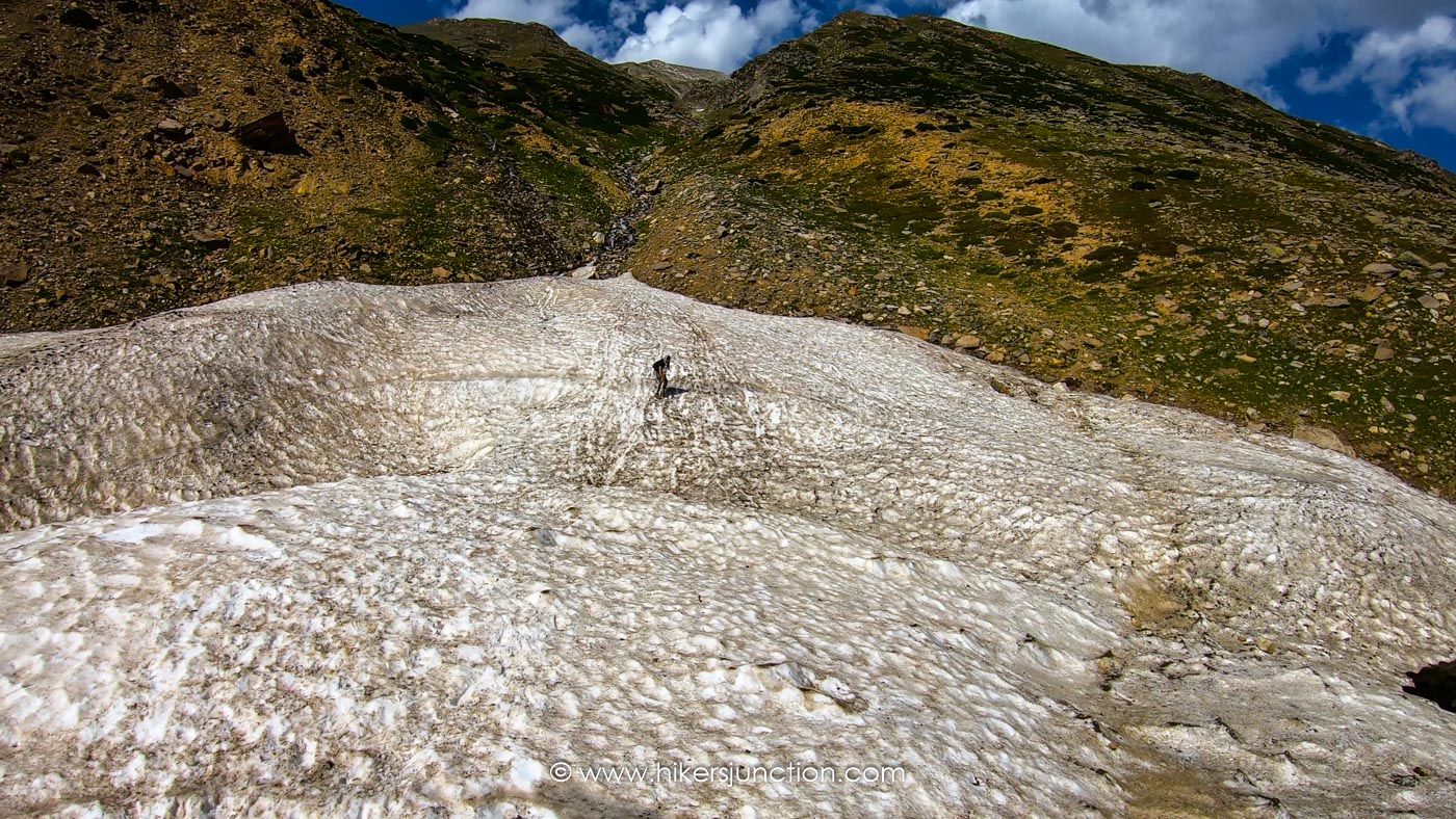 Glaciers on the Dudipatsar trail