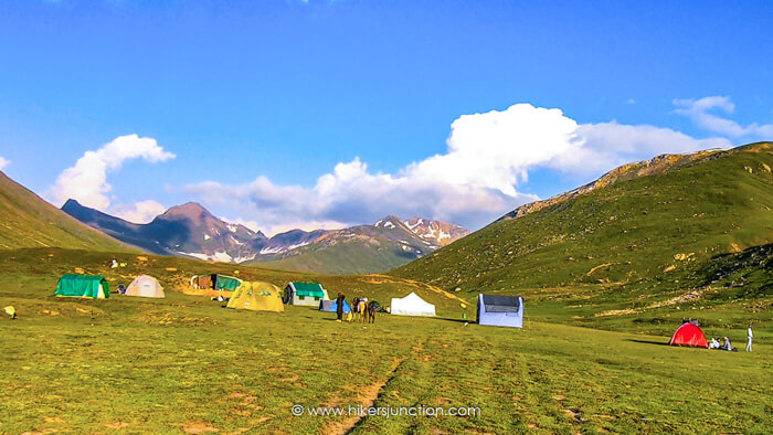 Approaching Mulla ki Basti, the Campsite for Dudipatsar Lake